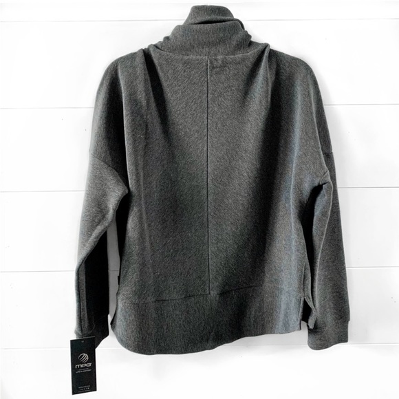 Cowl Neck High-Low Sweater - Picture 4 of 7